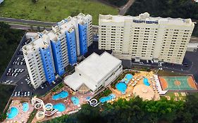 Golden Dolphin Grand Hotel Via Germano